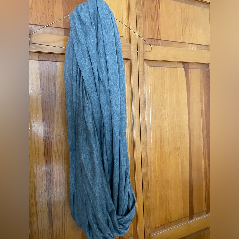 43”x30” Grey Infinity Scarf, 100% Acrylic. New without tags